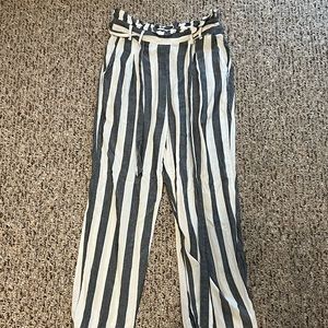 Flowy pants, gray and white